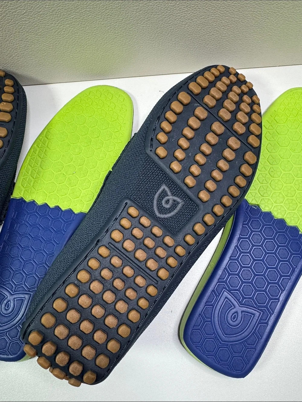 Rothy’s men Daily Driver size 7.5 blue